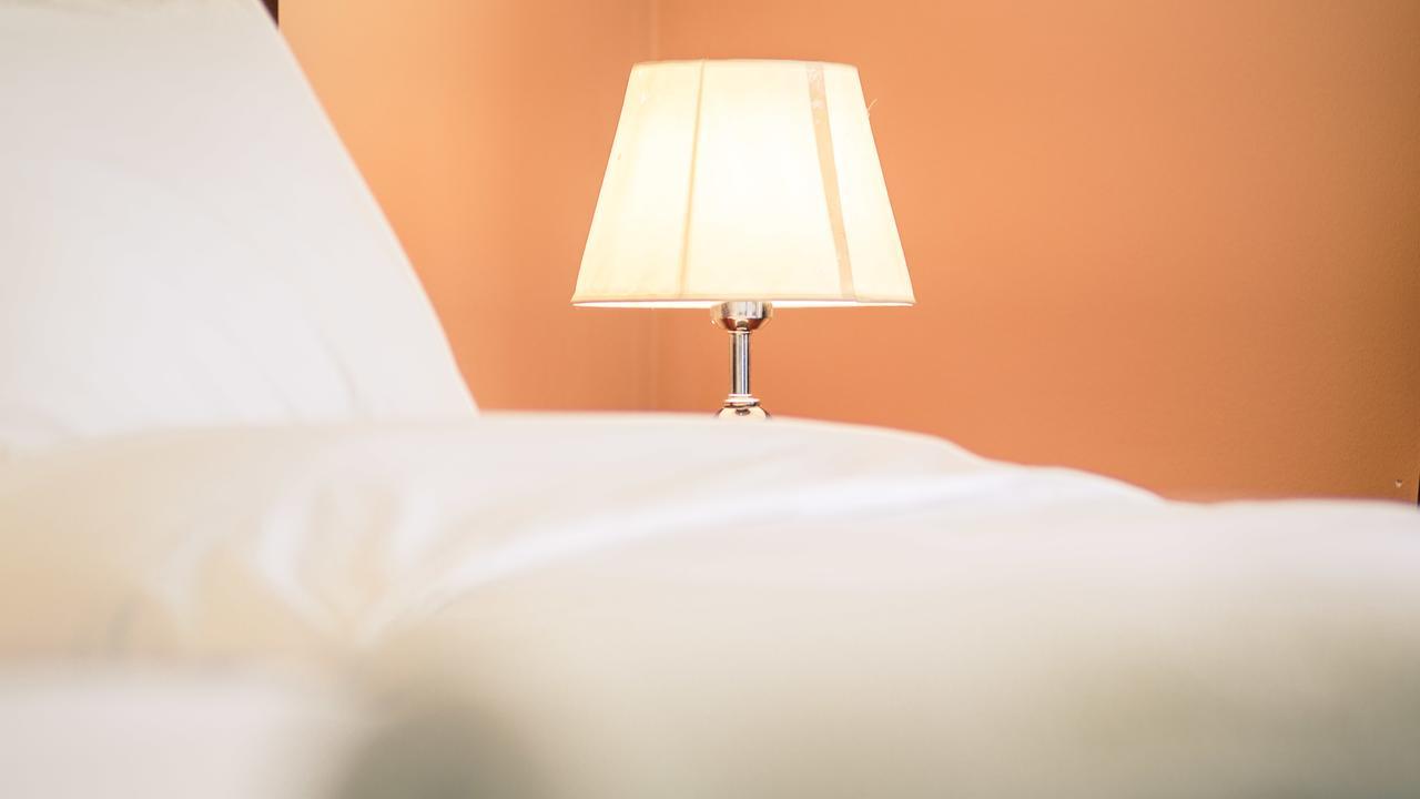 Semitronix Hotel Prishtina Prishtinë Luaran gambar