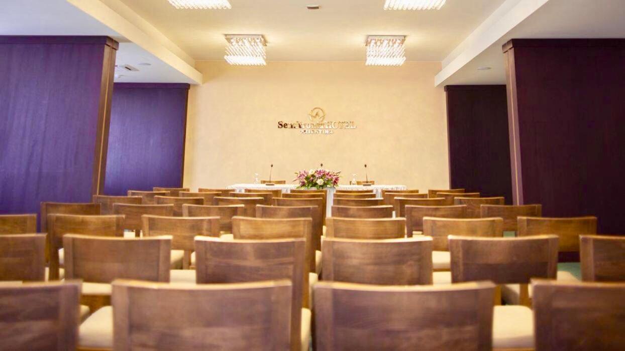 Semitronix Hotel Prishtina Prishtinë Luaran gambar